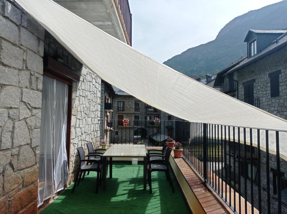 Vivienda Benasque Ibonet公寓 外观 照片